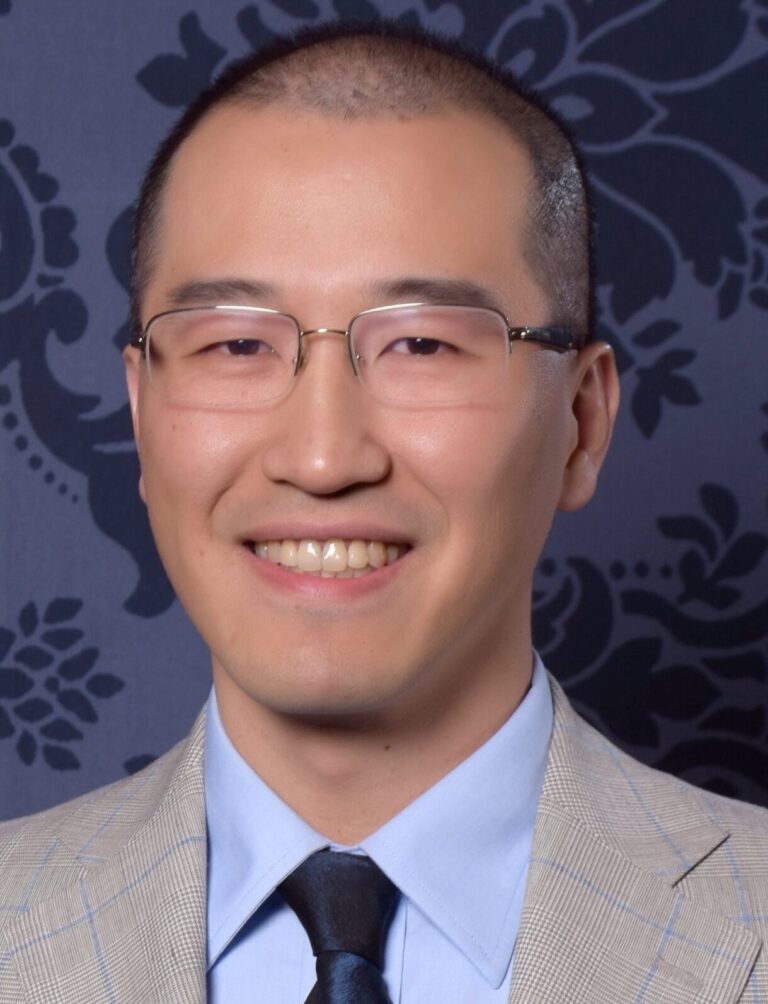 Dr. Poney Chiang, PhD, R.Ac, R.TCMP Dipl. OM (NCCAOM)